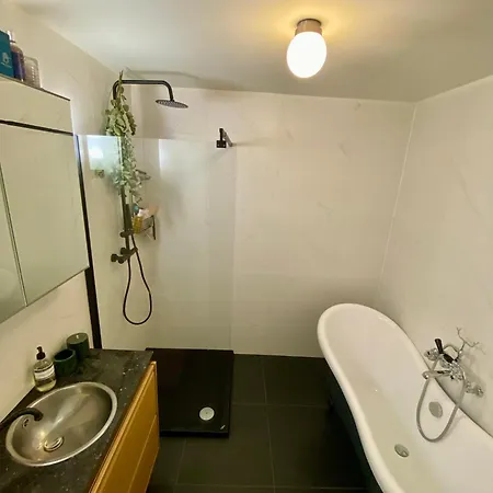 Modern And Cosy In Museum Quarter Appartement